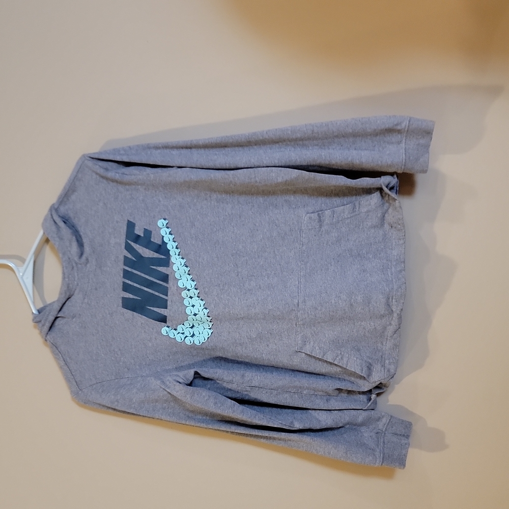 34 Nike Grey Hoodie for Boys XL